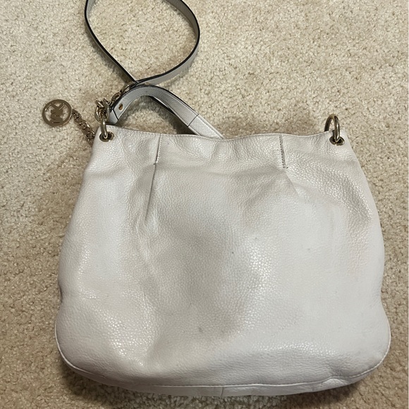 Michael Kors crossbody with adjustable shoulder strap purse - Picture 11 of 16